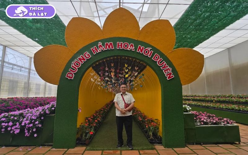 làng hoa vạn thành