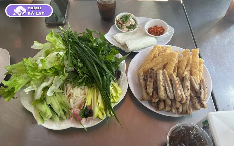 nem nướng cô thu