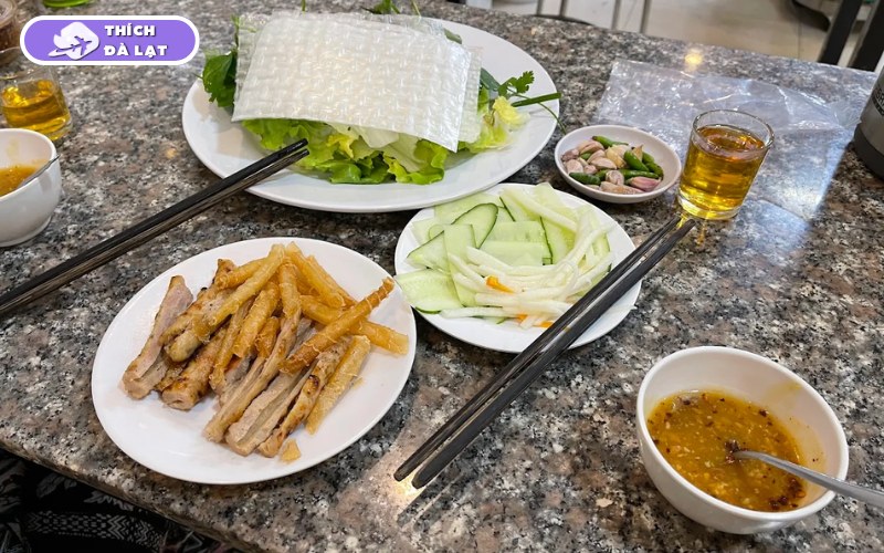 nem nướng hùng vân