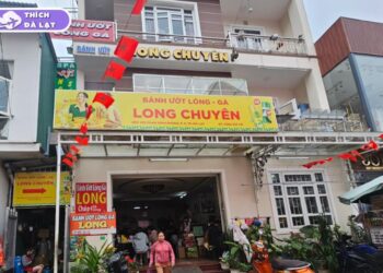 bánh ướt lòng gà long