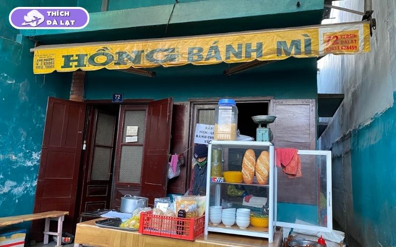 bánh mì xíu mại cô hồng đà lạt