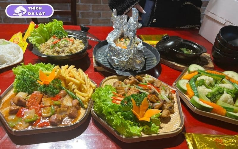 Review chi tiết về quán lẩu cá tầm Chu Gia ngon số 1 Đà Lạt 19 lẩu cá tầm chu gia